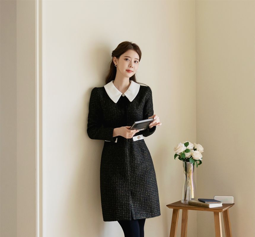 CHICLINE - Contrast-Collar Tweed Dress with Velvet Ribbon Brooch